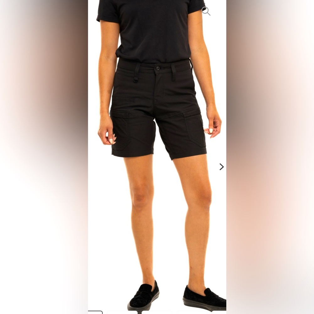 Marwin Sports Avro Women's Cargo Shorts - Black Size 6 NWOT